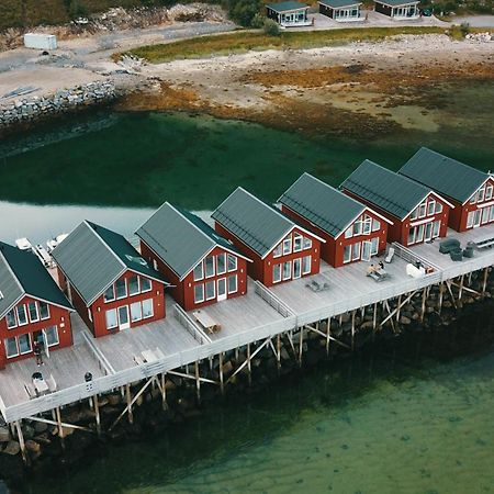 Molobua, Fantastic Place By The Sea Leknes Buitenkant foto